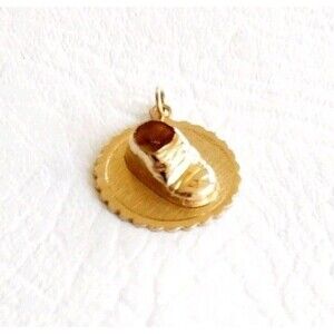 Vintage 14K Gold Filled Baby Shoe Medallion Charm Pendant 1" 2.23g